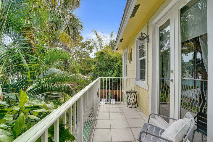 Property Photo:  2636 NE 9th Avenue 6  FL 33334 
