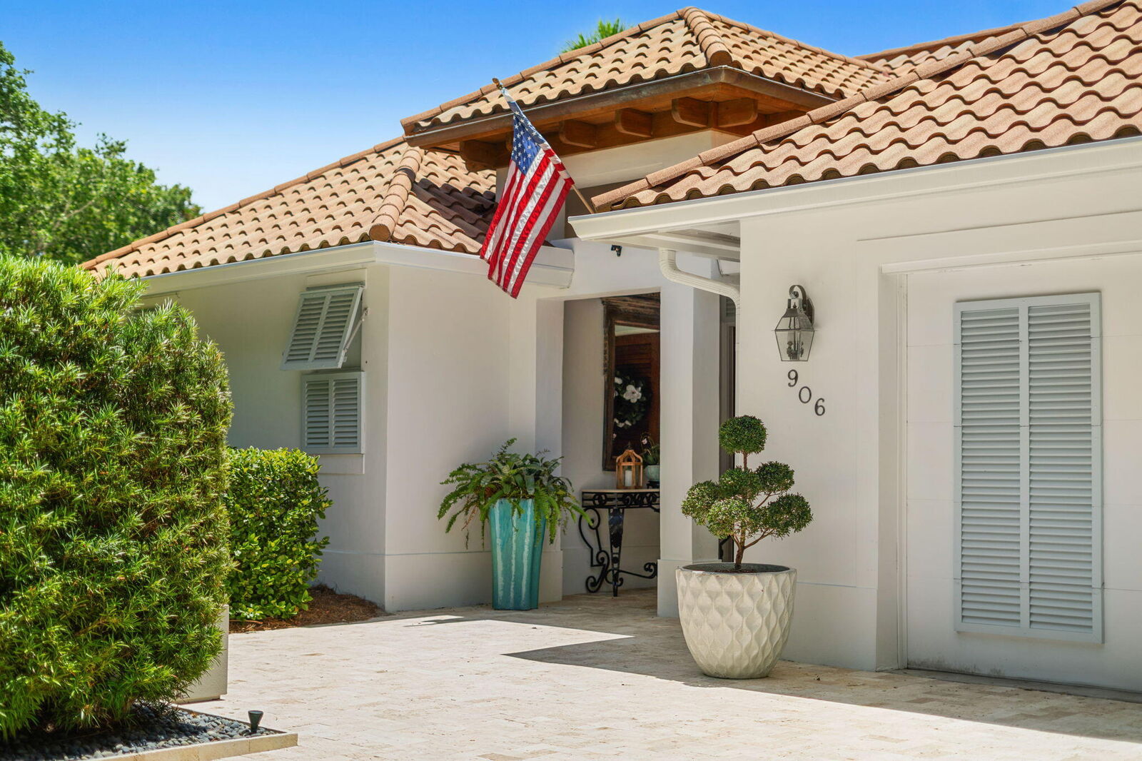 Property Photo:  906 Jasmine Lane  FL 32963 