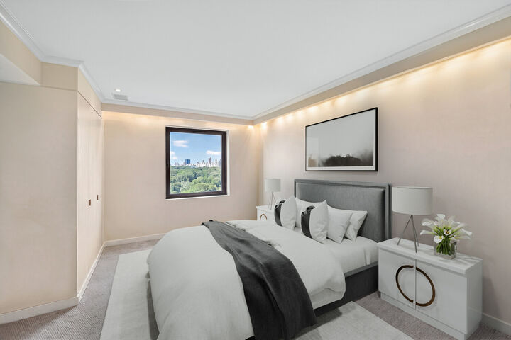 Property Photo:  160 Central Park S 1607  NY 10019 
