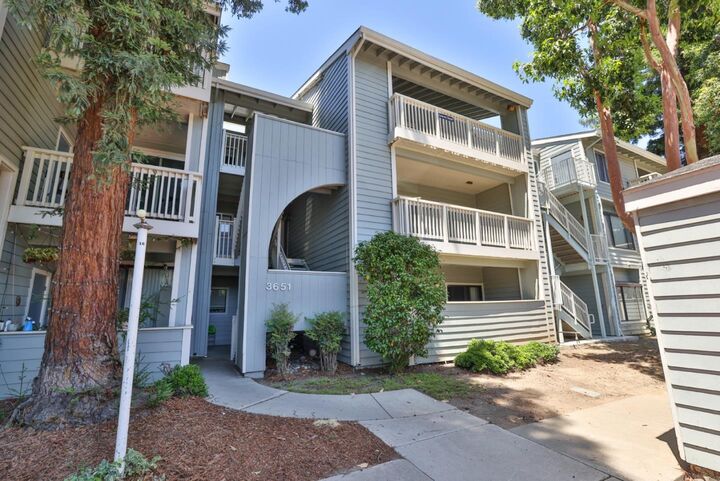 Property Photo:  3651 Knollwood Terrace 313  CA 94536 