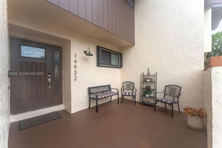 Property Photo: 14932 SW 89th St FL 33196