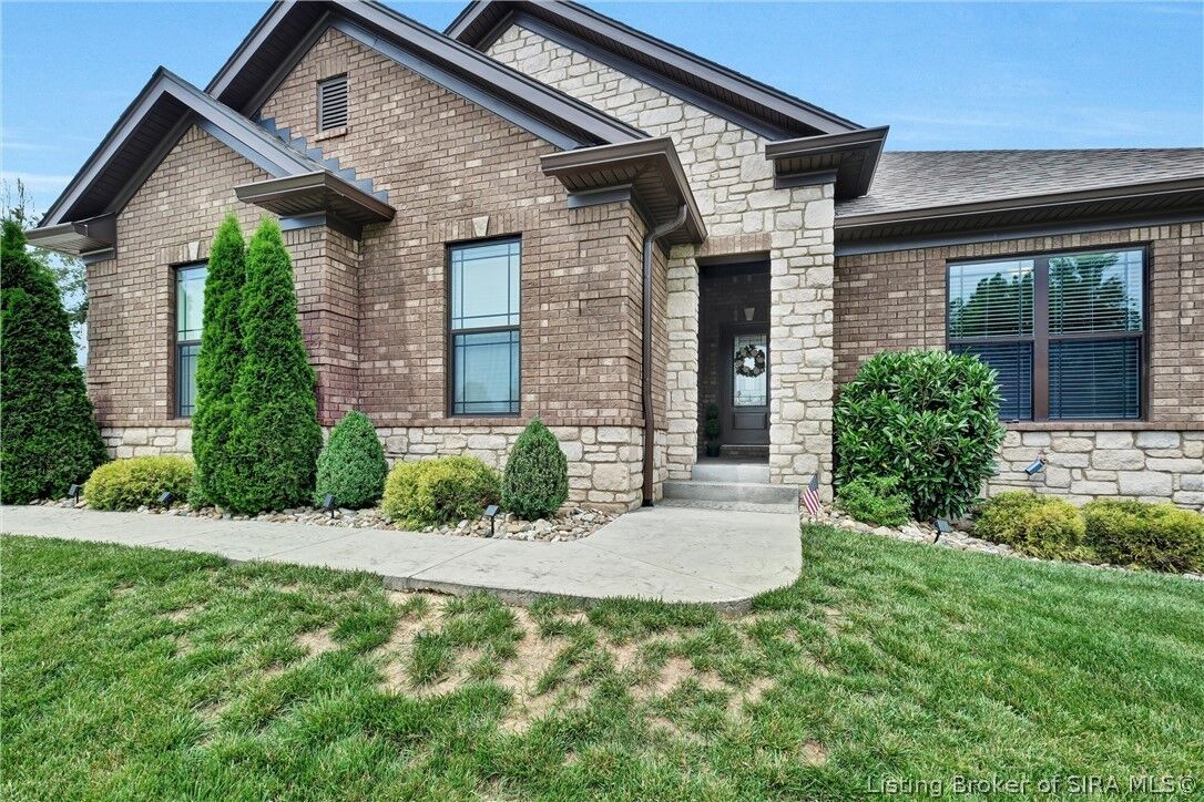 Property Photo: 1709 West Bend IN 47136
