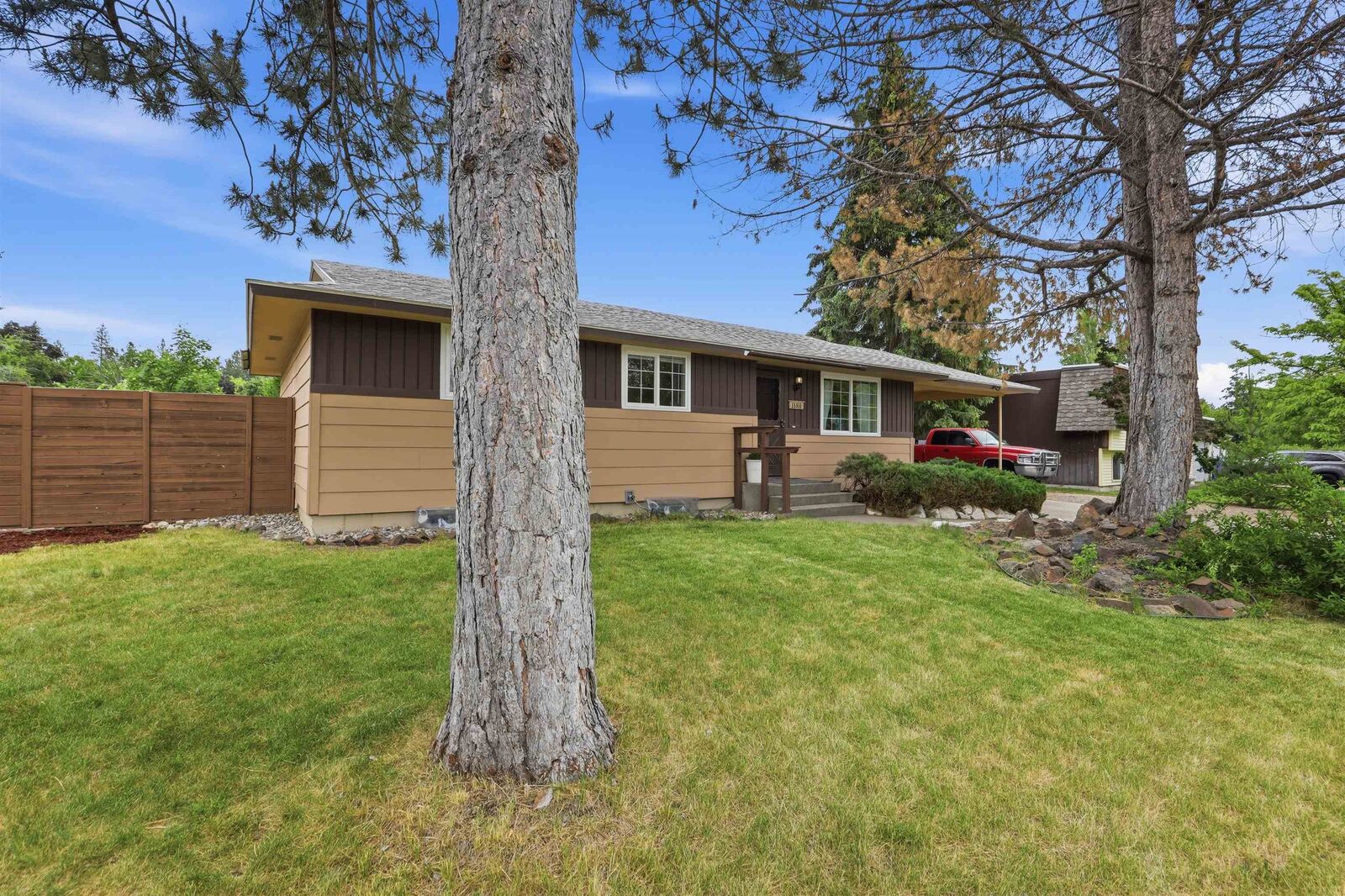 Property Photo:  13311 E Guthrie Dr  WA 99216 
