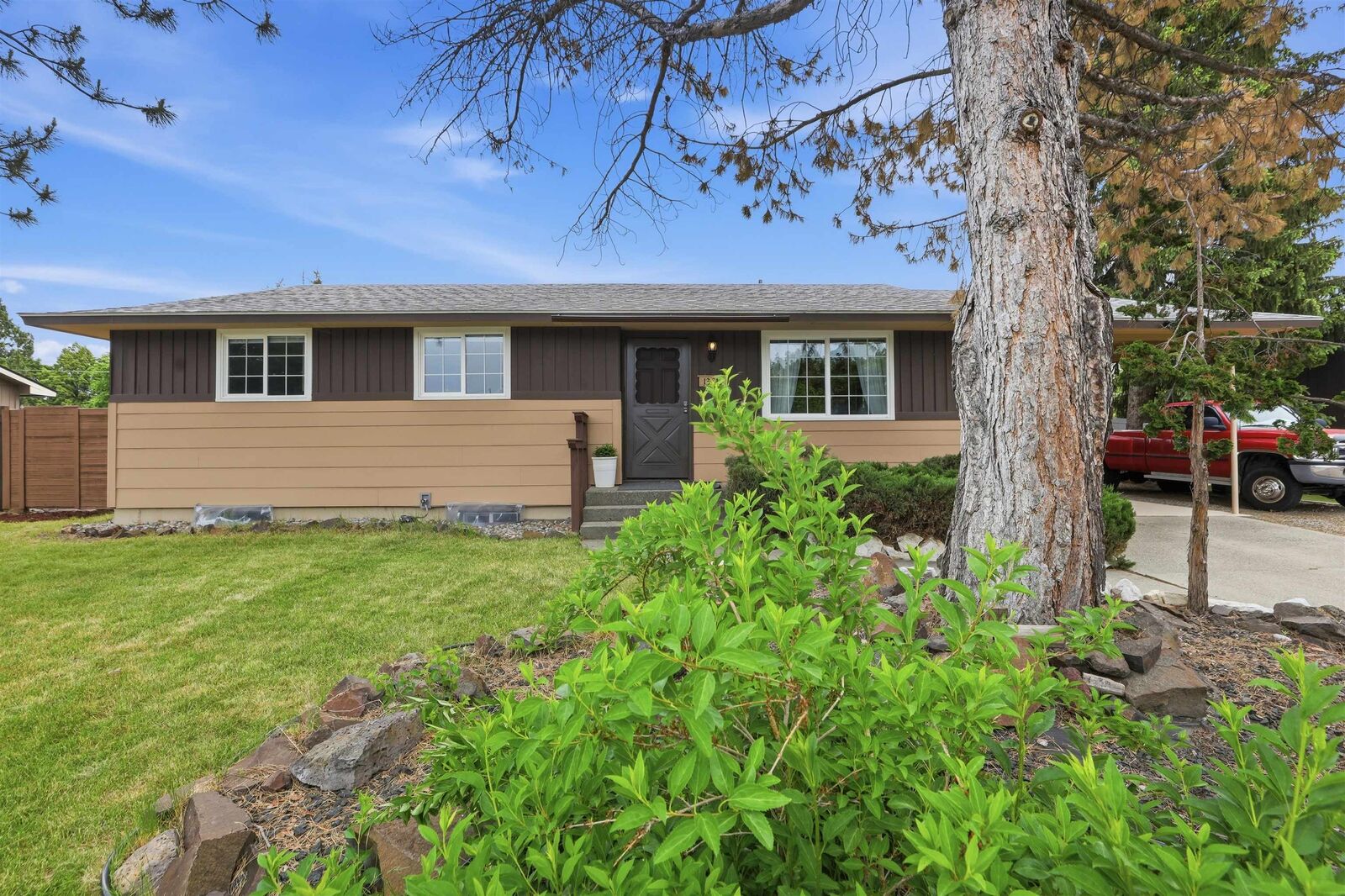 Property Photo:  13311 E Guthrie Dr  WA 99216 