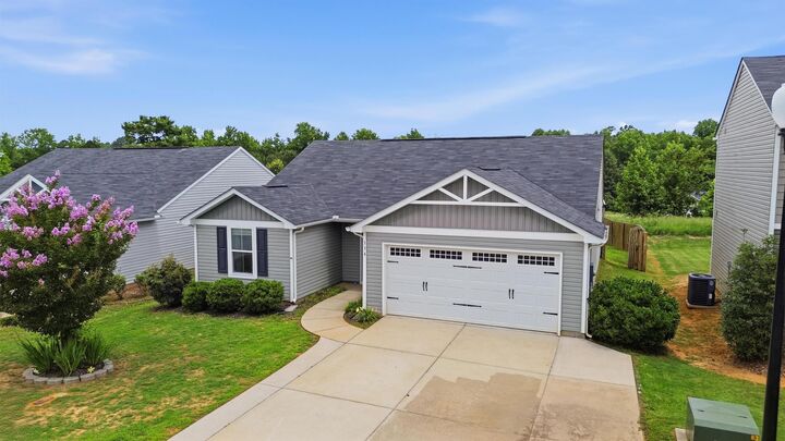 Property Photo:  334 Hobson Way  SC 29365 