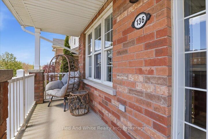 136 Carpenter Road — photo 1