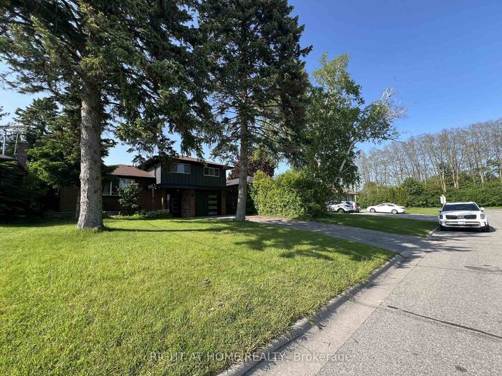 Property Photo: 310 Admiral Road ON L1J 3A5