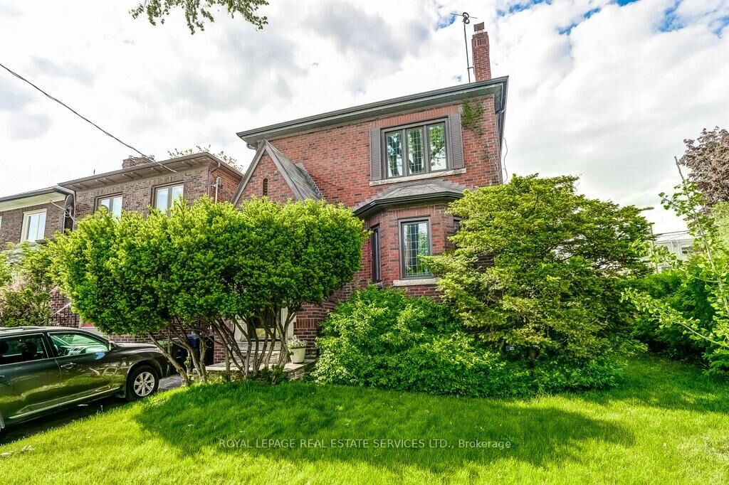 Property Photo: 2 Larkin Avenue ON M6S 1L8