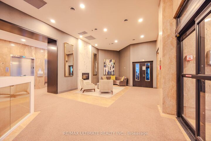 Property Photo: 240 Heath Street W 201 ON M5P 3L5