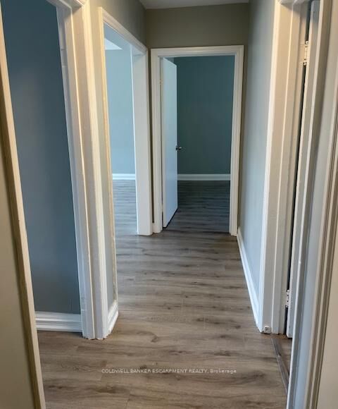 Property Photo:  2 Cross Street 1  ON L7G 3G2 