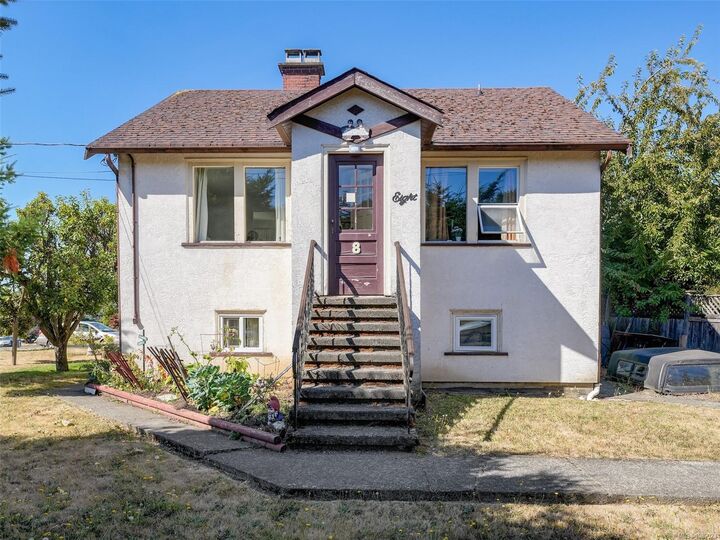 8 Camden Ave — photo 1