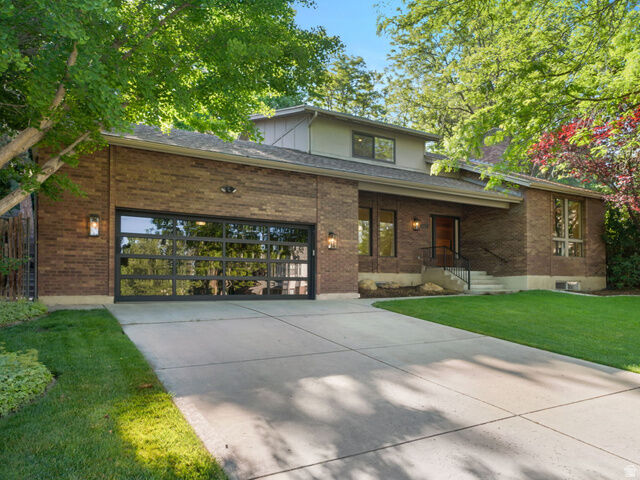 Property Photo:  2882 E Heather Cir S  UT 84117 