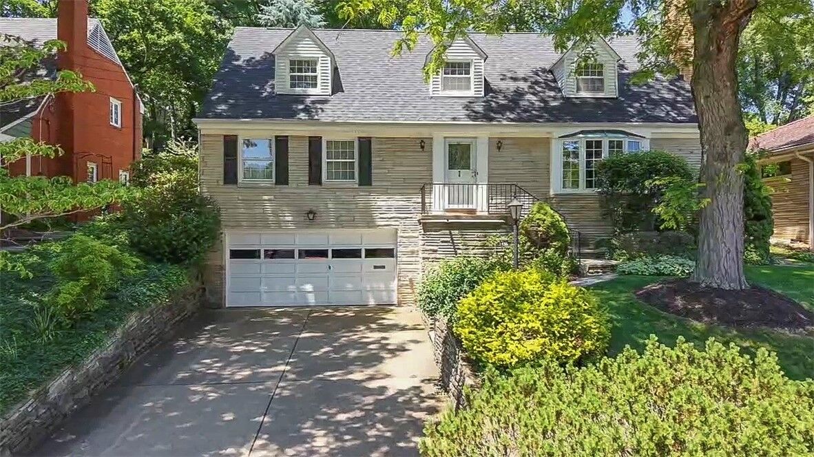 Property Photo:  1436 Mohican Drive  PA 15228 