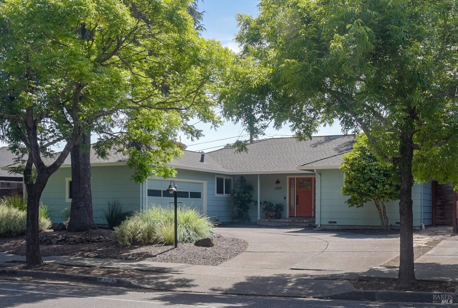 Property Photo:  2009 Hidden Valley Drive  CA 95404 