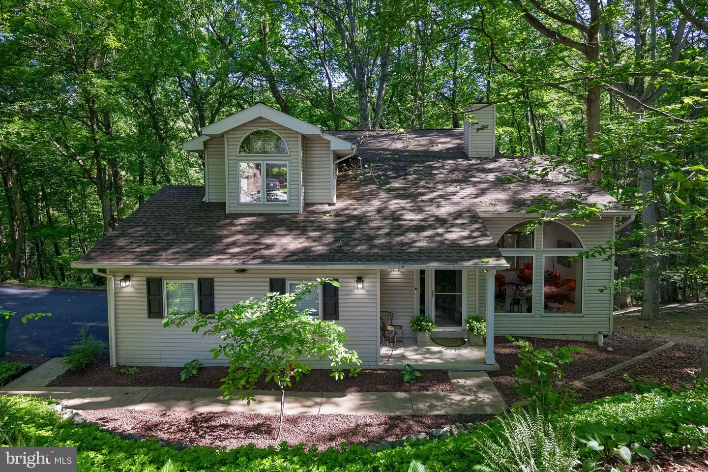 Property Photo:  835 Verden Drive  PA 17036 