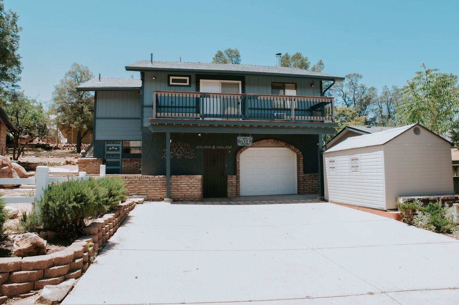 Property Photo: 704 N Granite Drive AZ 85541
