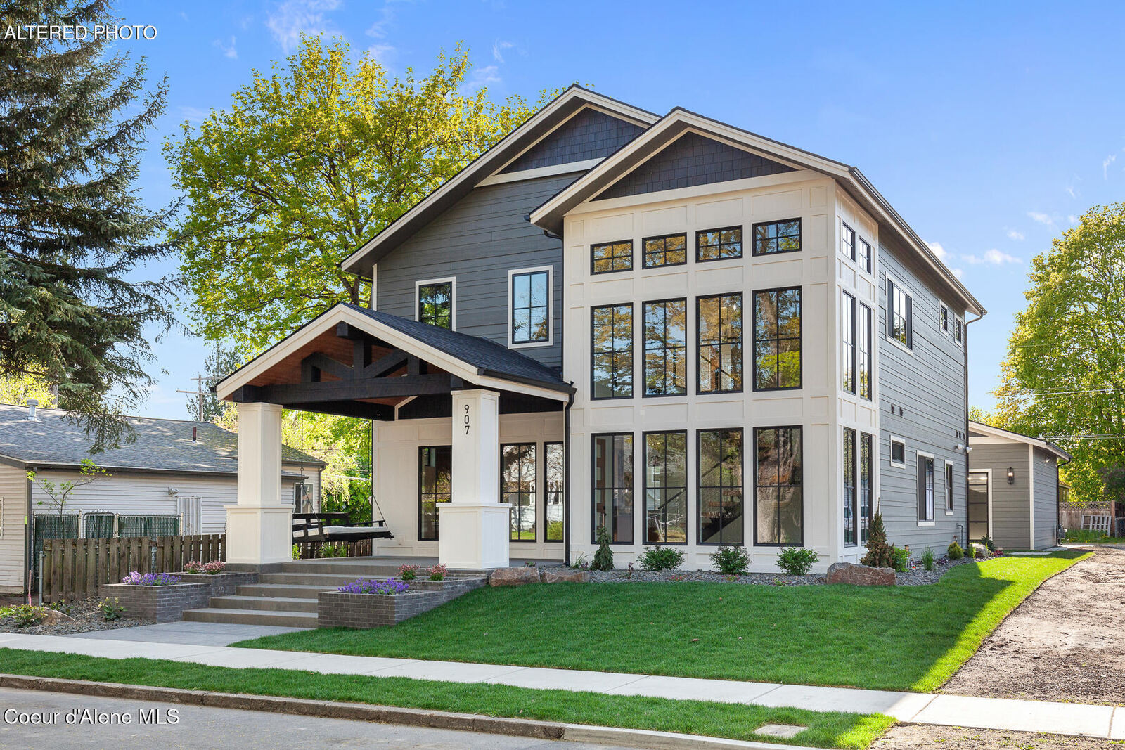 Property Photo:  907 N B St  ID 83814 