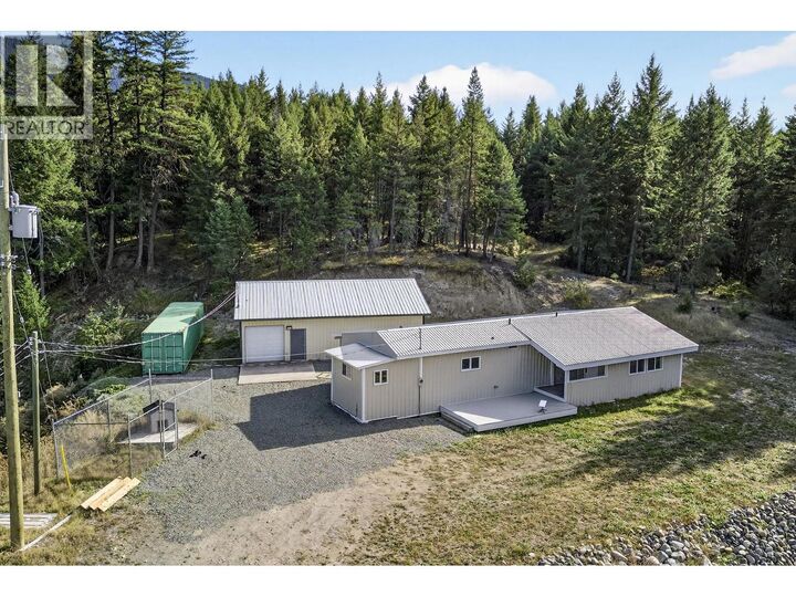 888 Barriere Lakes Road — photo 1