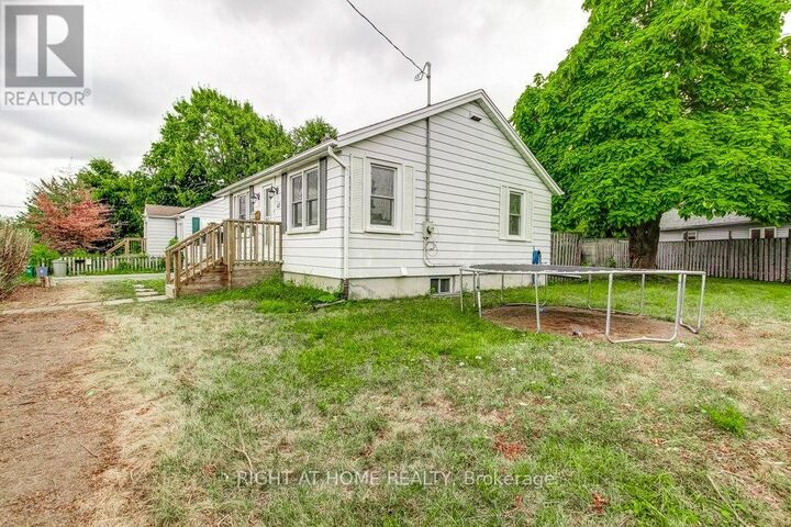 Property Photo:  63 Kinsey Street  ON L2S 1E2 