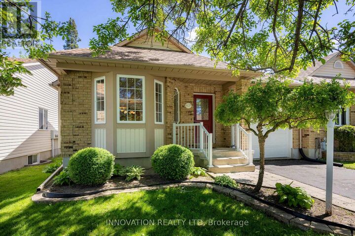 407 Flora Street — photo 1