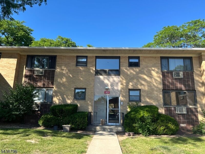 Property Photo: 401 US Highway 22 Unit 12-D 12D NJ 07060