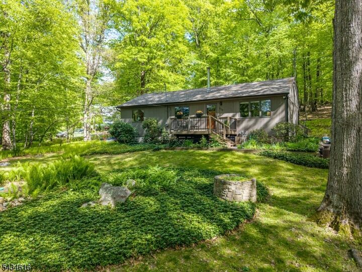 Property Photo:  616 Woodglen Rd  NJ 08826 