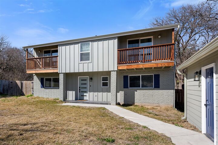 Property Photo: 6104 Reicher Drive TX 78723