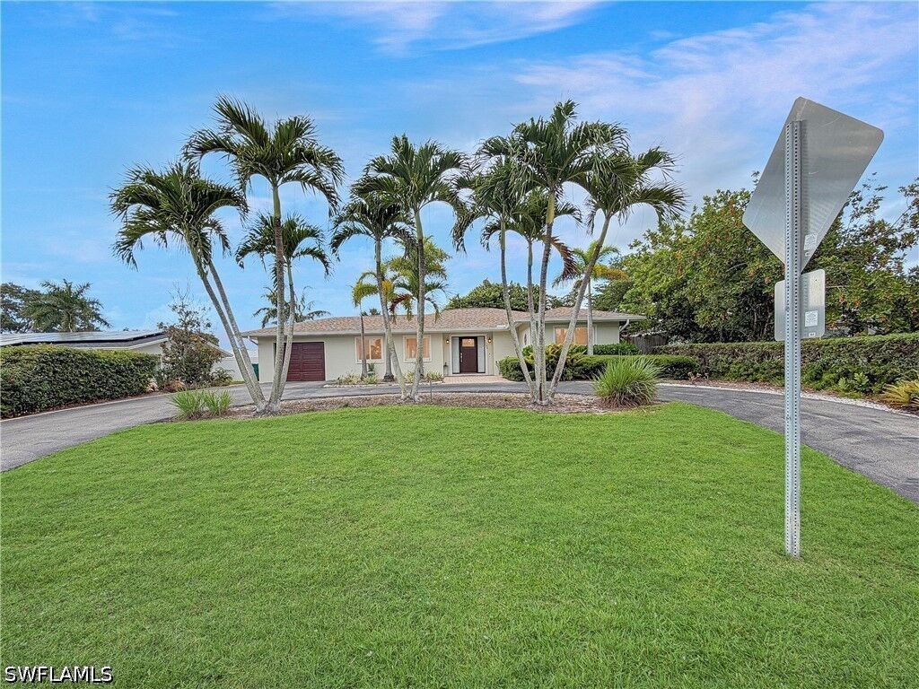 Property Photo:  1265 Pompei Lane  FL 34103 