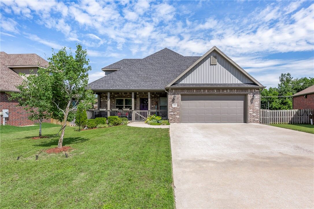 Property Photo:  3601 SW Carter Road  AR 72713 