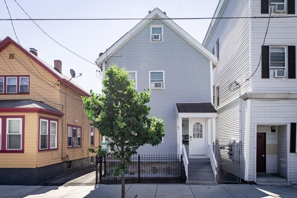 Property Photo:  927 Broadway  MA 02150 