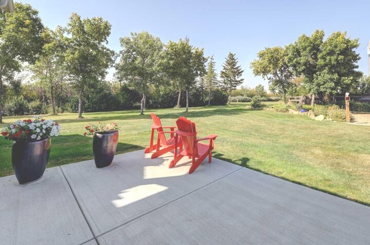 Property Photo: 274133 Range Rd. 252 AB T0M 0G0