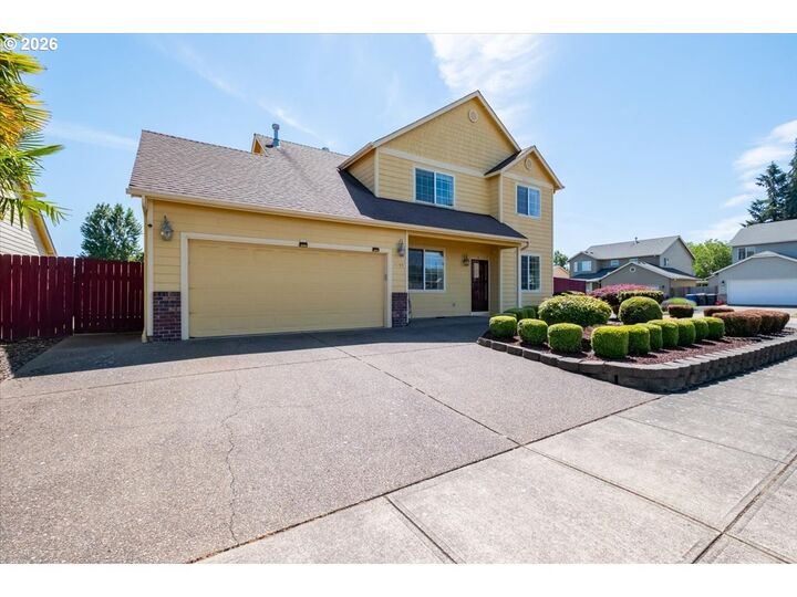 Property Photo:  4199 Geranium Loop  OR 97305 