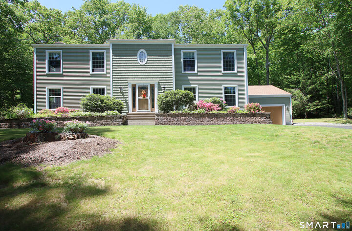 Property Photo:  19 Legendary Road  CT 06333 