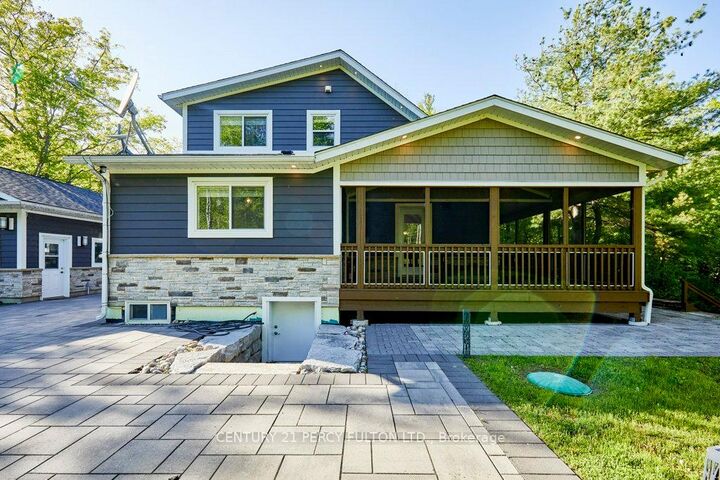 Property Photo: 450 Crooked Bay Road ON P0C 1S0