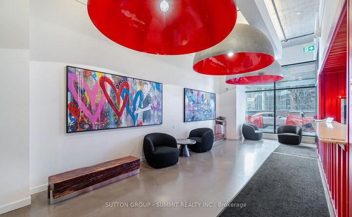 Property Photo: 135 East Liberty Street 1507 ON M6K 0G7
