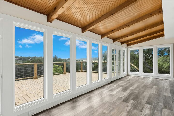 Property Photo:  1562 Windmere  TX 78133 