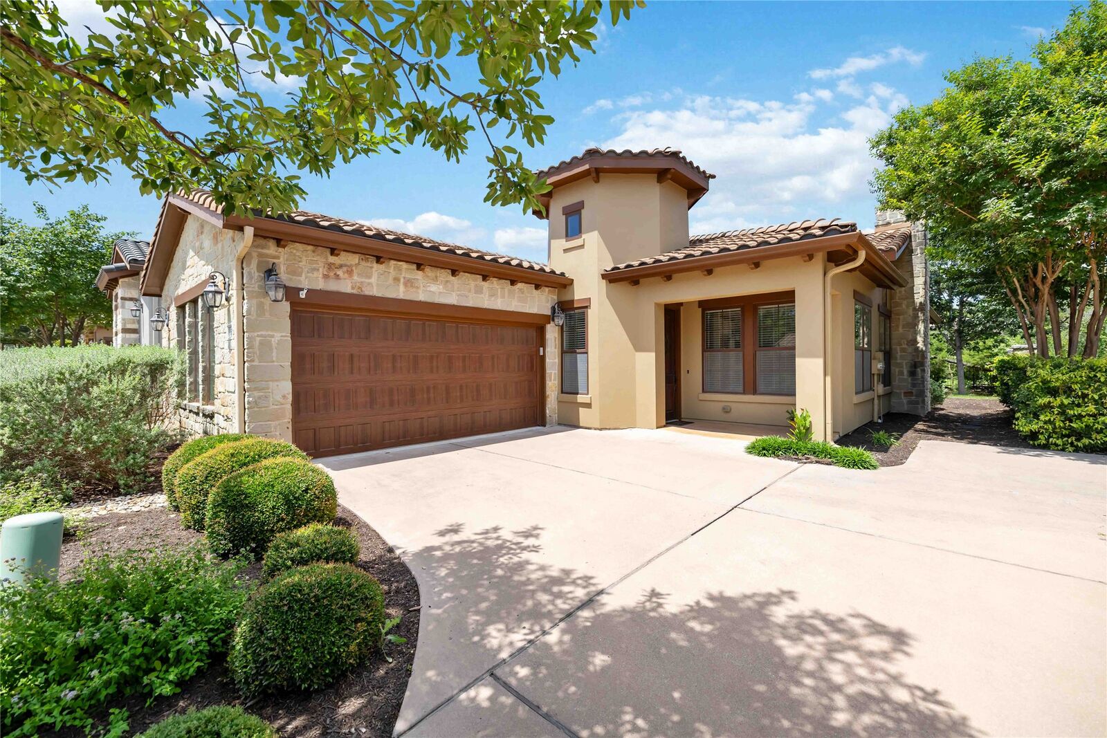 Property Photo:  304 Belforte Avenue  TX 78734 