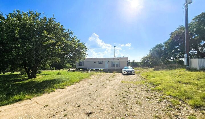Property Photo:  100 Reavis Drive  TX 76539 