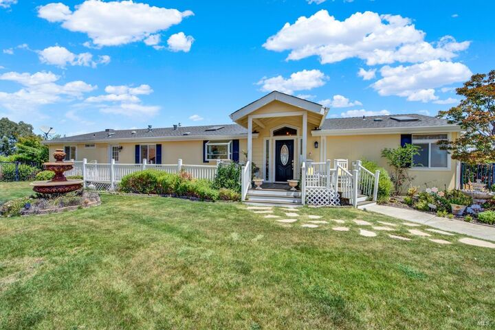 Property Photo:  4049 N Kappel View Lane  CA 95688 