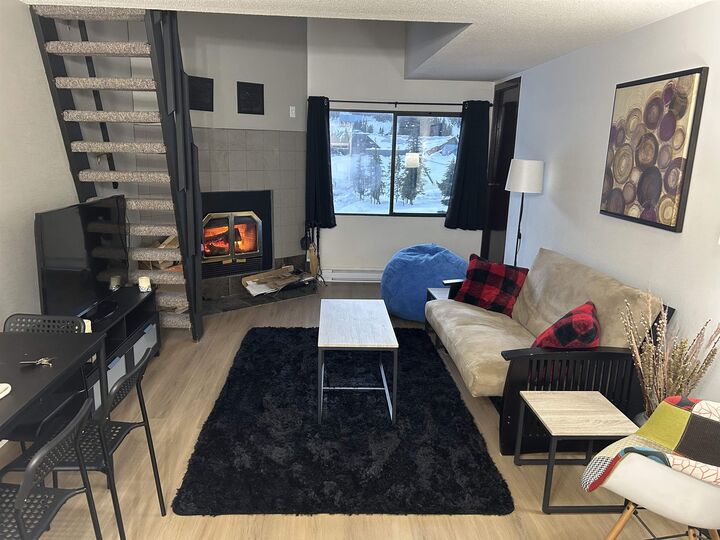 Property Photo: 21000 Enzian Way 303B BC V0M 1A1