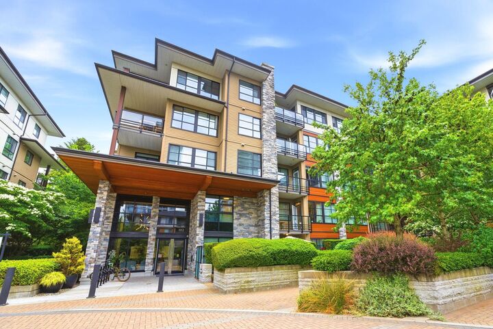 1152 Windsor Mews 512 — photo 1
