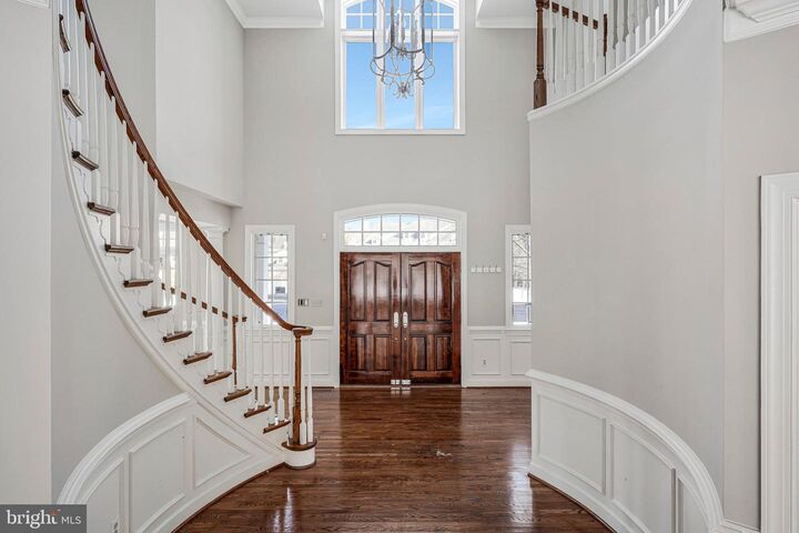 Property Photo: 20581 Myers Place VA 20175