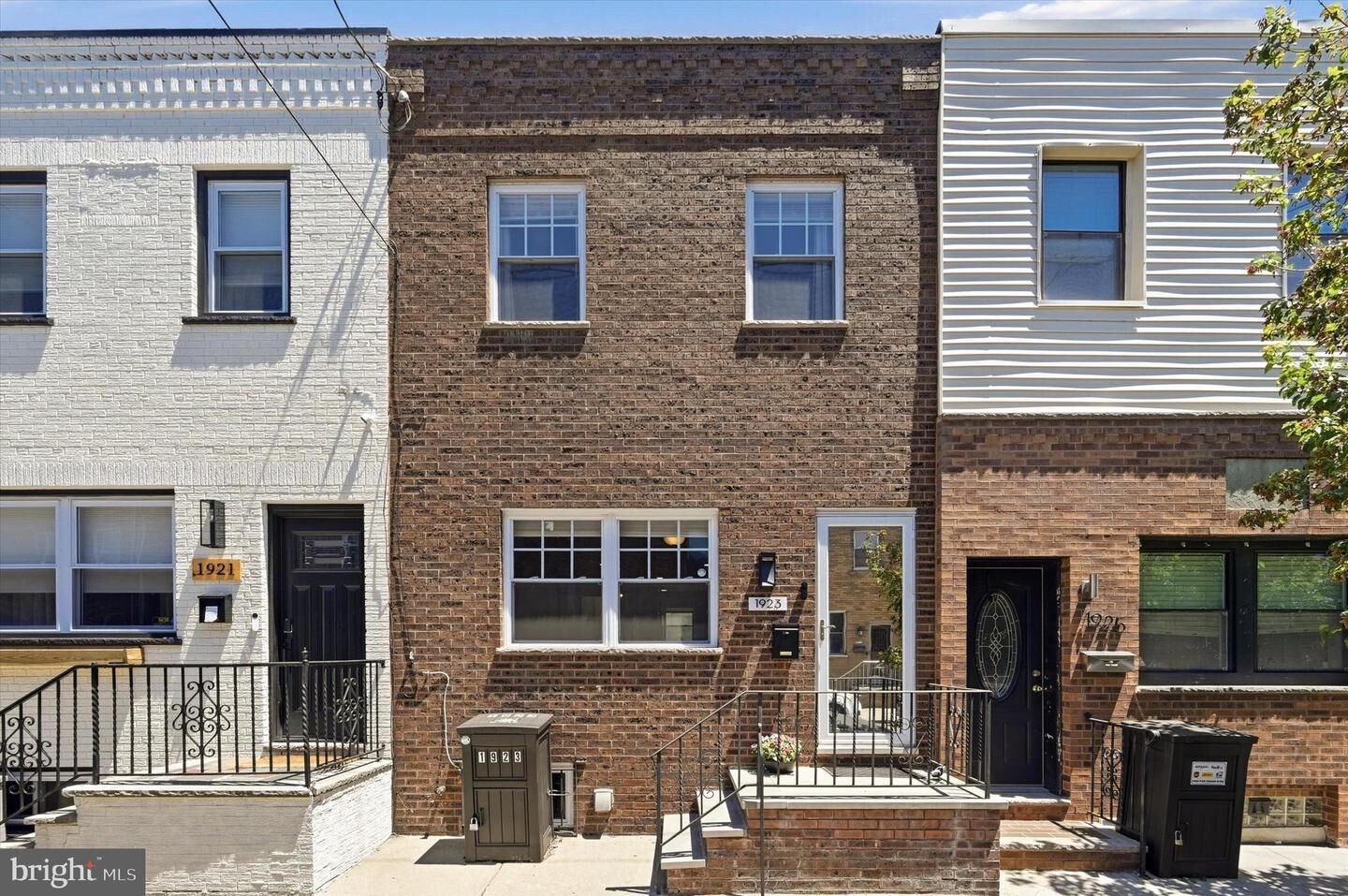Property Photo:  1923 S 10th Street  PA 19148 