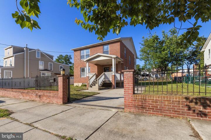 Property Photo:  930 Lois Avenue  NJ 08105 
