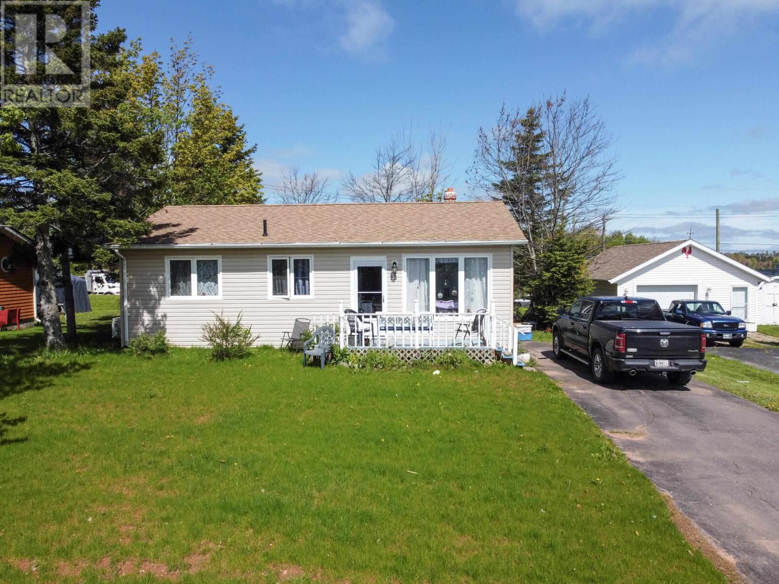 Property Photo: 23 Westcomb Crescent PE C1C 1B6