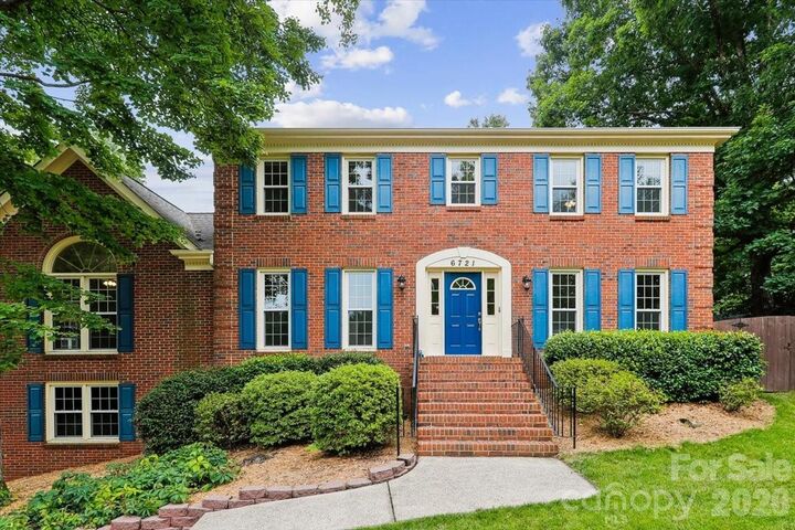 Property Photo:  6721 Southby Court  NC 28270 