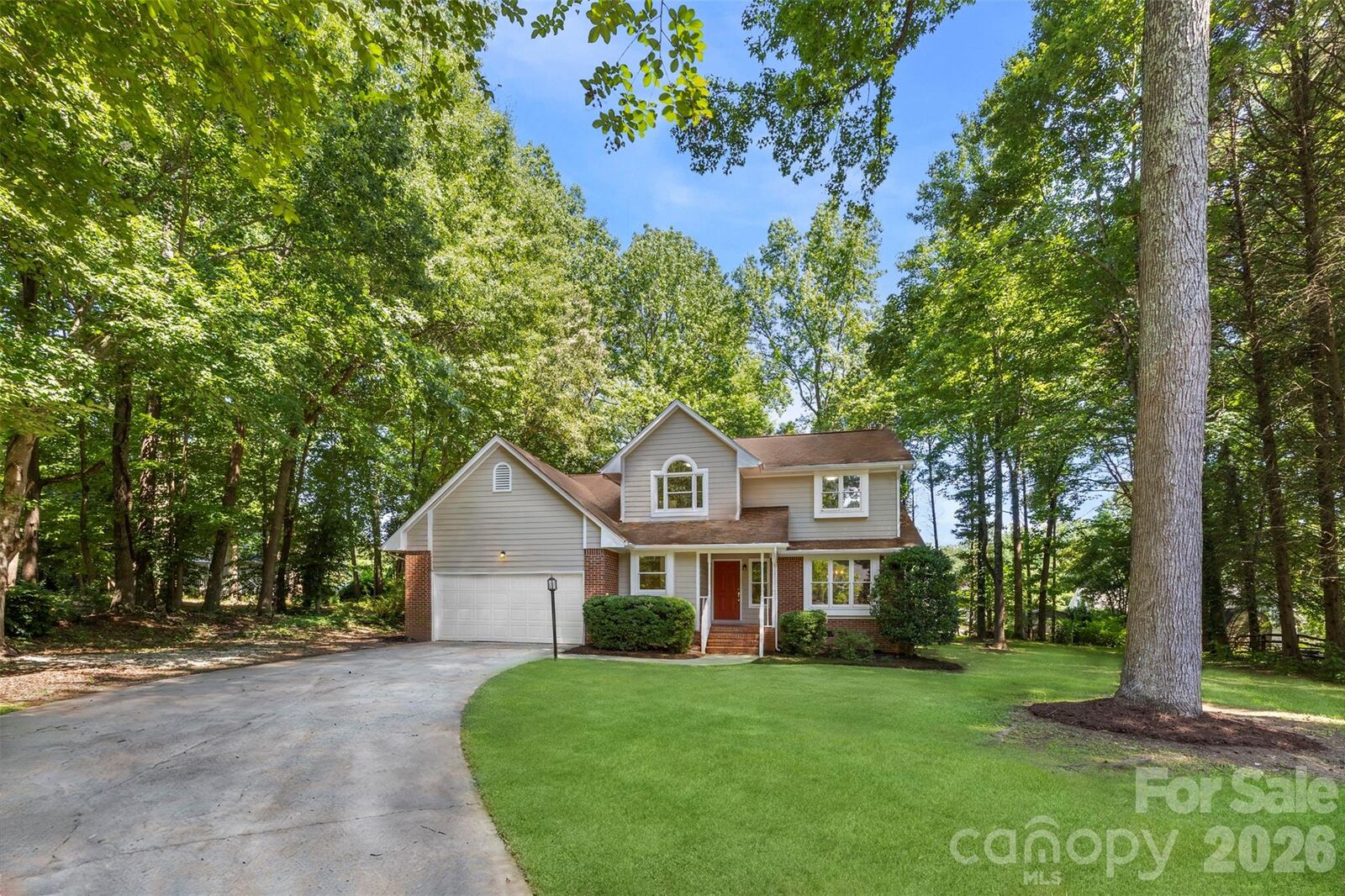 Property Photo:  932 Alexandria Court  NC 28056 
