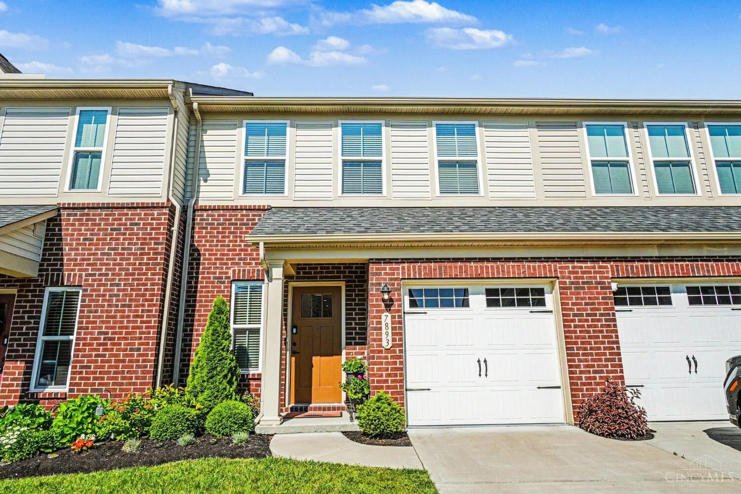 Property Photo:  7893 Pinnacle Point Drive  OH 45069 