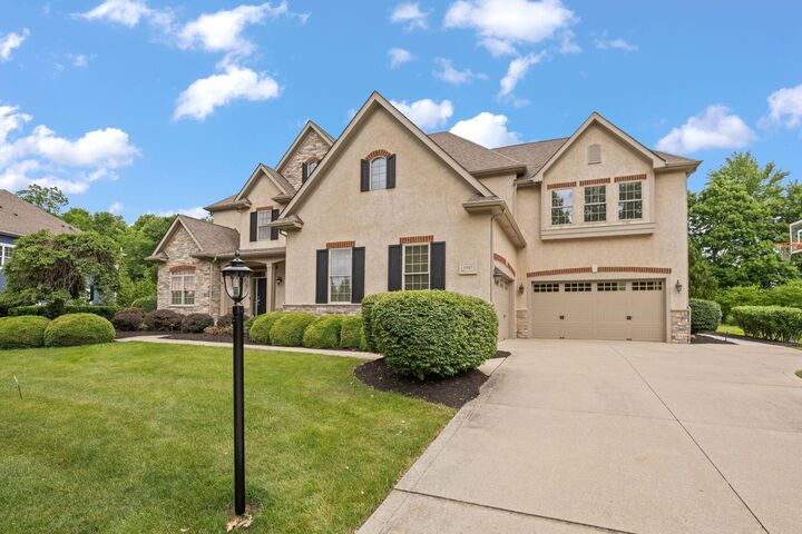Property Photo:  5087 Cornice Court  OH 43021 