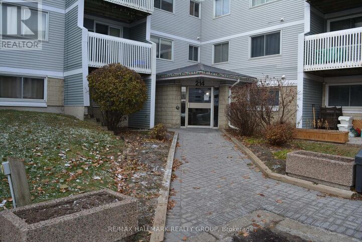Property Photo:  214 Viewmount Drive 310  ON K2E 7X3 